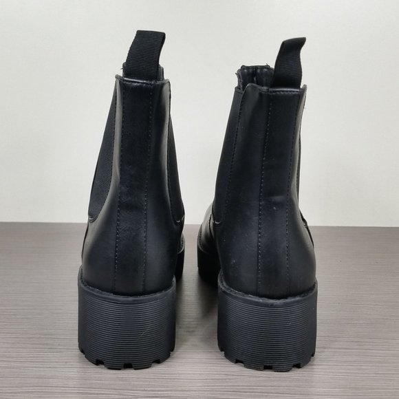 Dirty Laundry Maps Lug Sole Chelsea Booties, Black Faux Leather, Womens Size 9 M - Picture 5 of 11